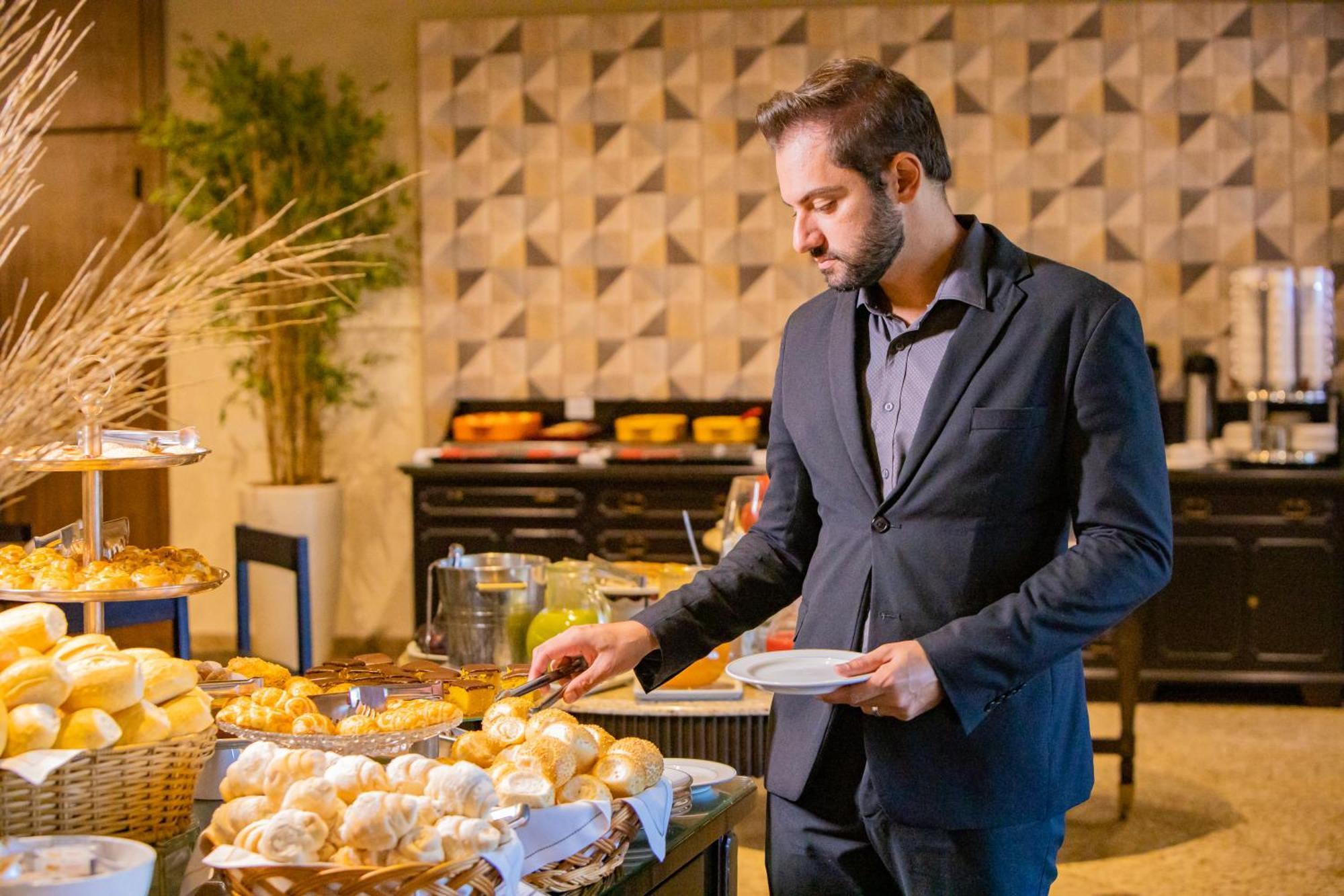 Hotel Jp Ribeirao Preto Resort & Convencoes By Nacional Inn Bagian luar foto